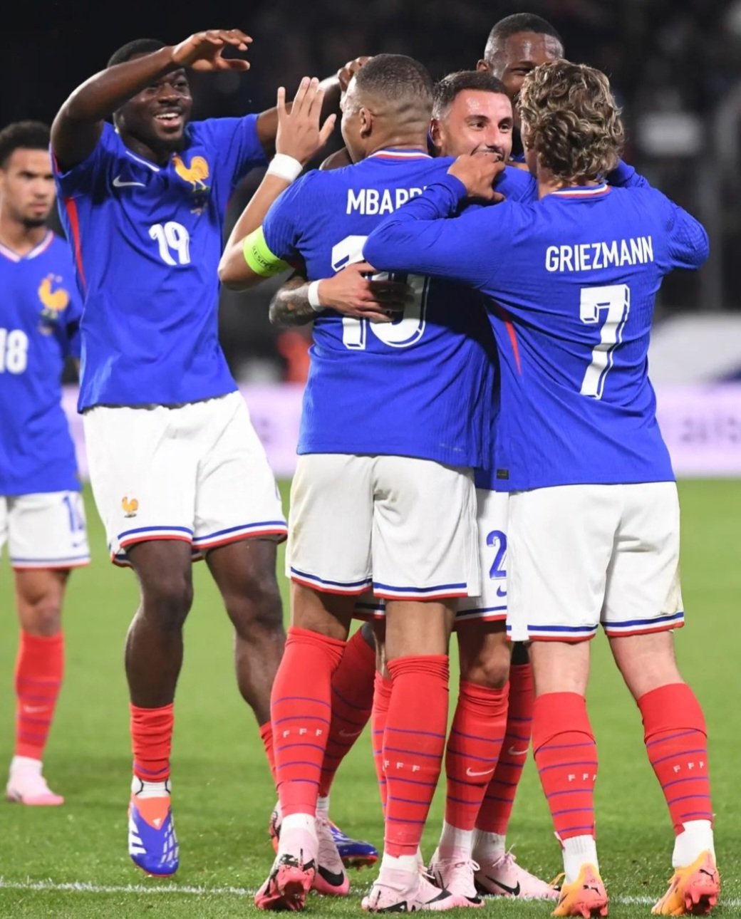 Jugadores de Francia celebrado. Fuente Redes Selección Francia 