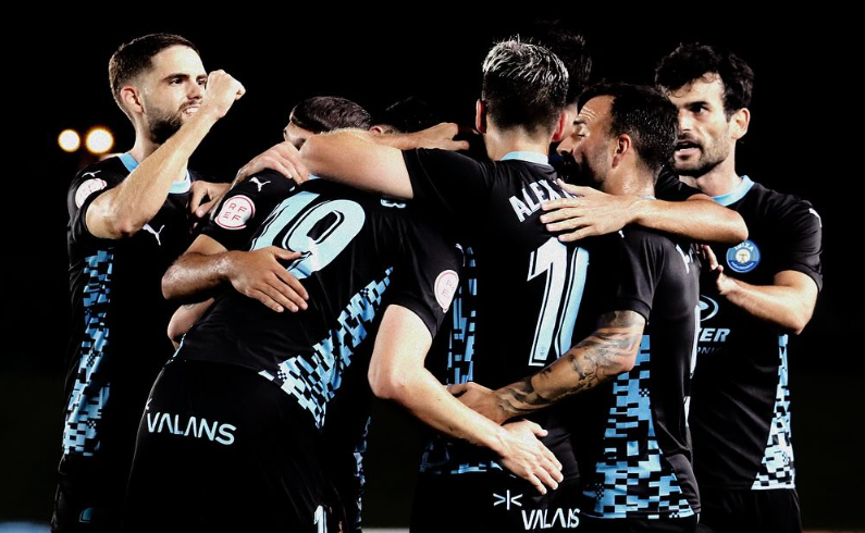 Gorgeous La Ud Ibiza Busca La Regularidad Photo Art Gorgeous La Ud Ibiza Busca La Regularidad Photo Art