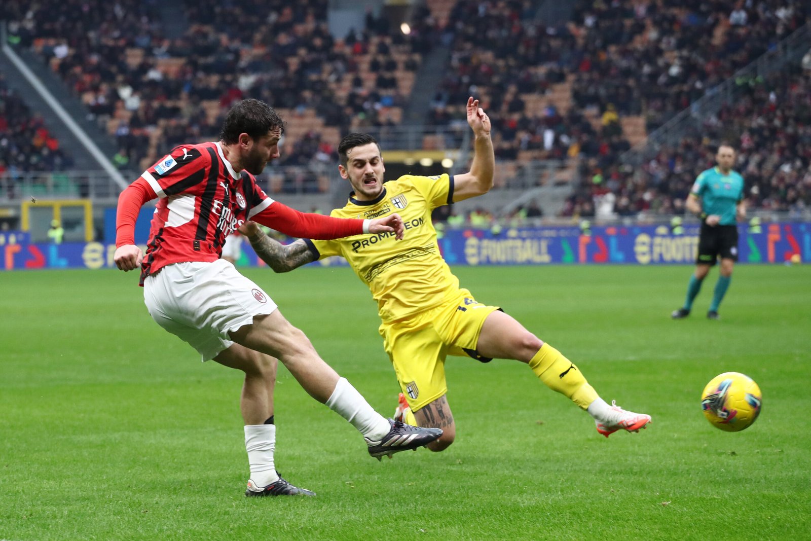 calabria conceicao concerto lazza lite ac milan serie a calcio parma