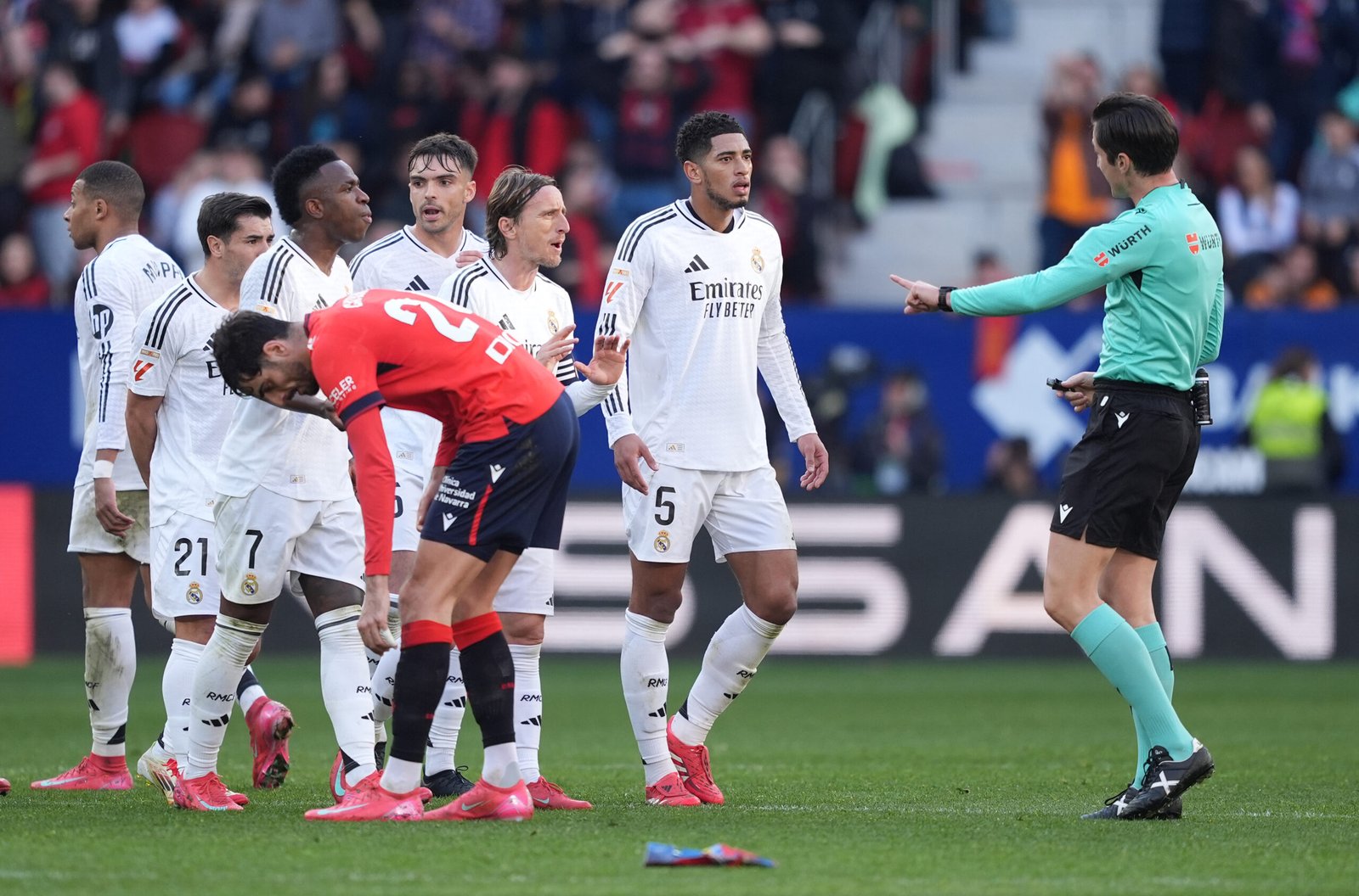 Osasuna 1-1 Real Madrid: Empate polémico en El Sadar – Agente Libre Digital