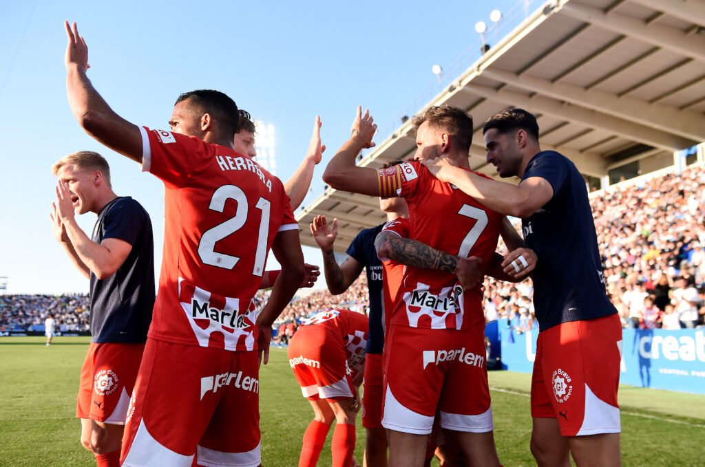 Los jugadores del Girona celebrando el tanto de Stuani.