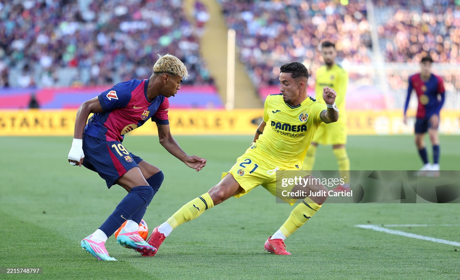 Barcelona 2-3 Villarreal: El Villarreal hace los deberes y asegura la ...