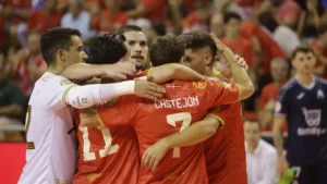 Los jugadores del Jimbee Cartagena celebran un gol ante el Alzira. Foto: Iván Urquízar