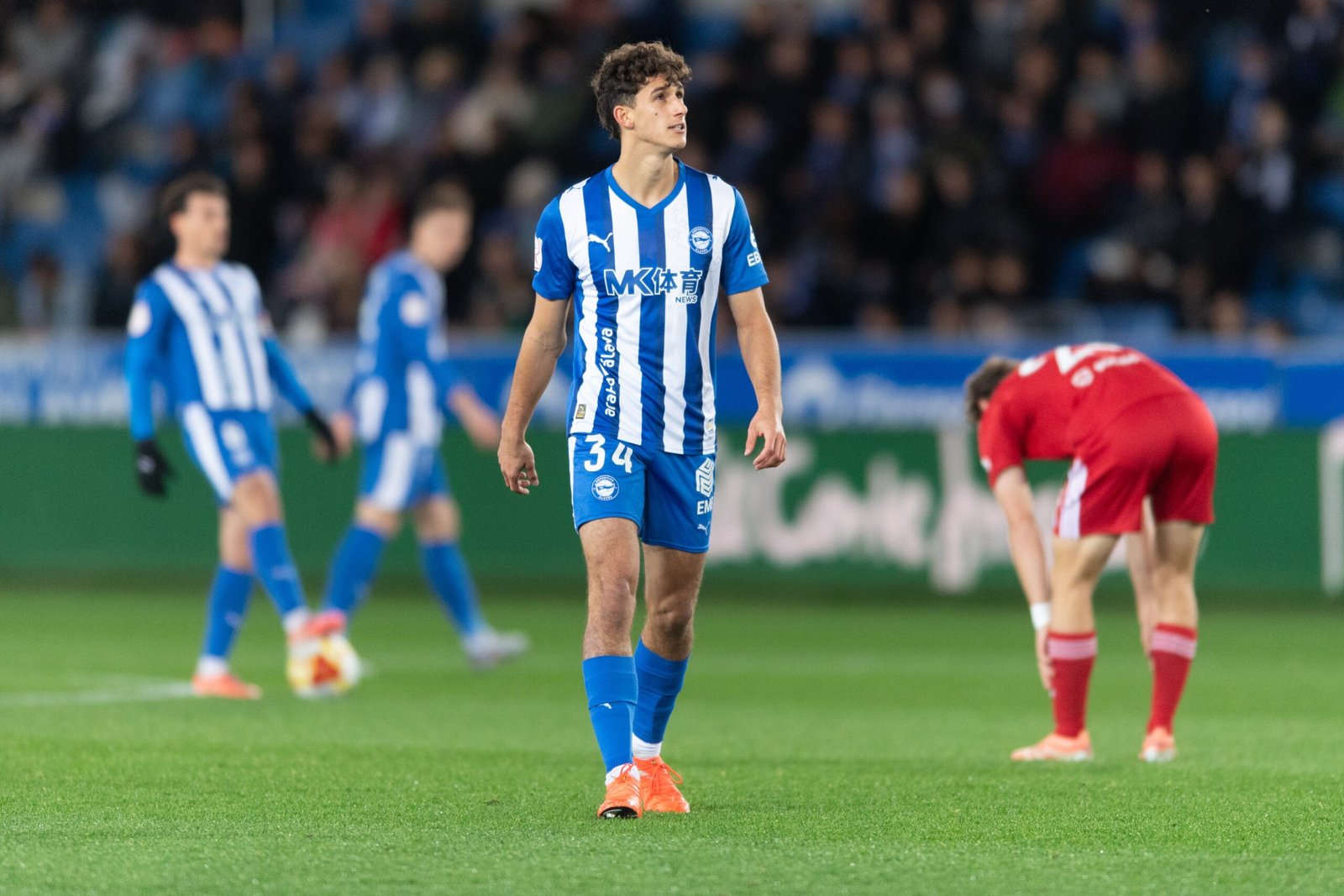 Aitor Mañas debuta en copa con el Alavés 