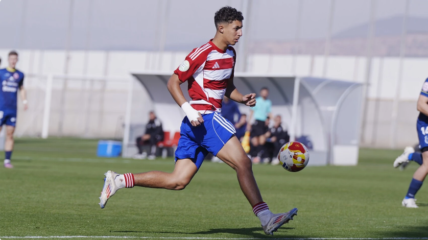Rayan Zinebi (Granada CF)