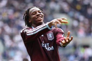 Johan Manzambi celebra el tanto del 0-1. Fuente: Michael Steele / Getty Images.